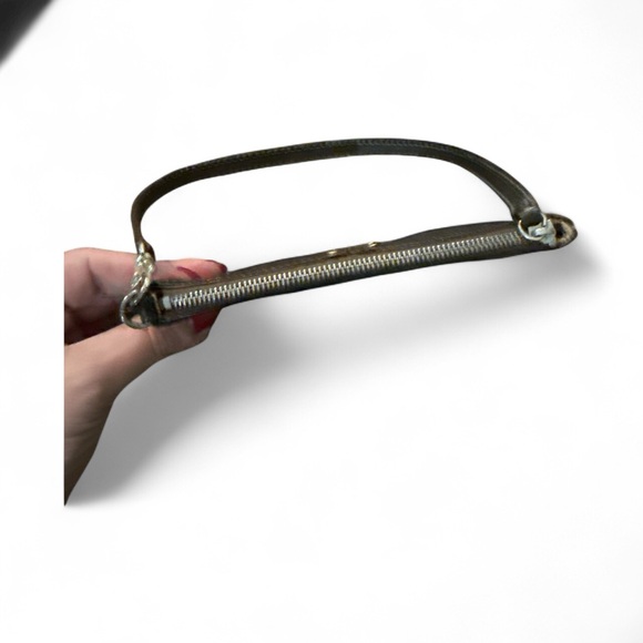 Michael KORS Black Leather wristlet Bag with Studs - Picture 3 of 4